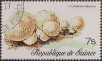 Pilz auf Briefmarke